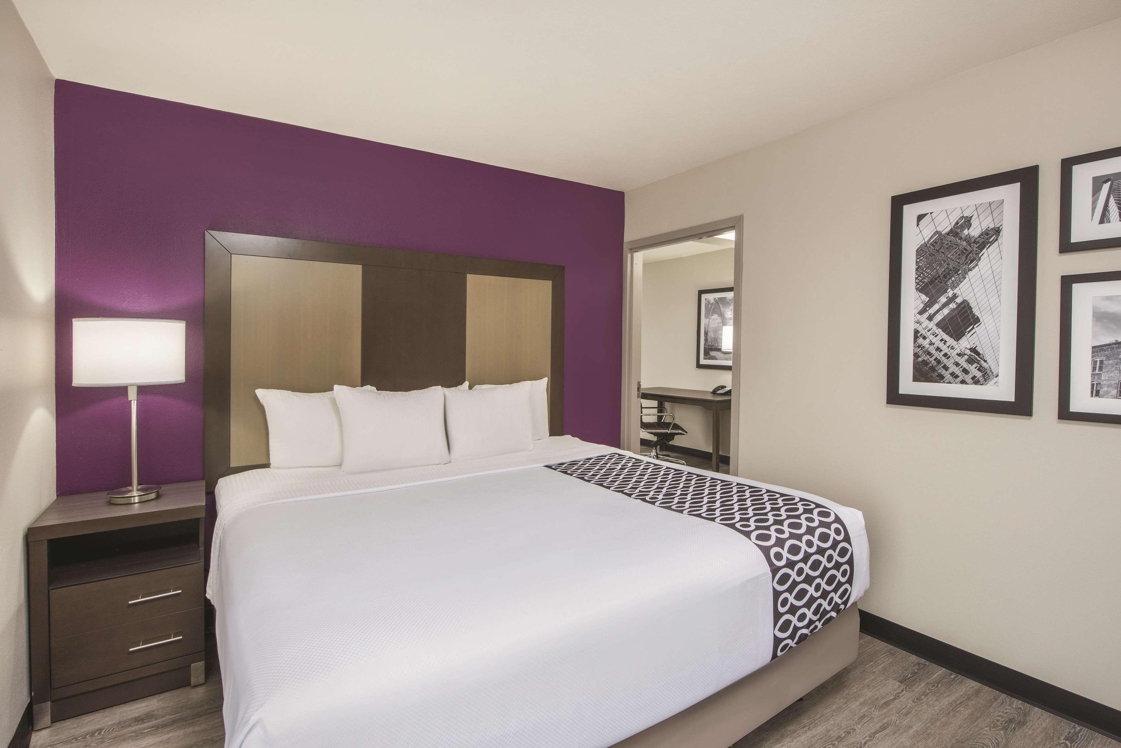 La Quinta By Wyndham Festus - St. Louis South Hotel Exterior photo